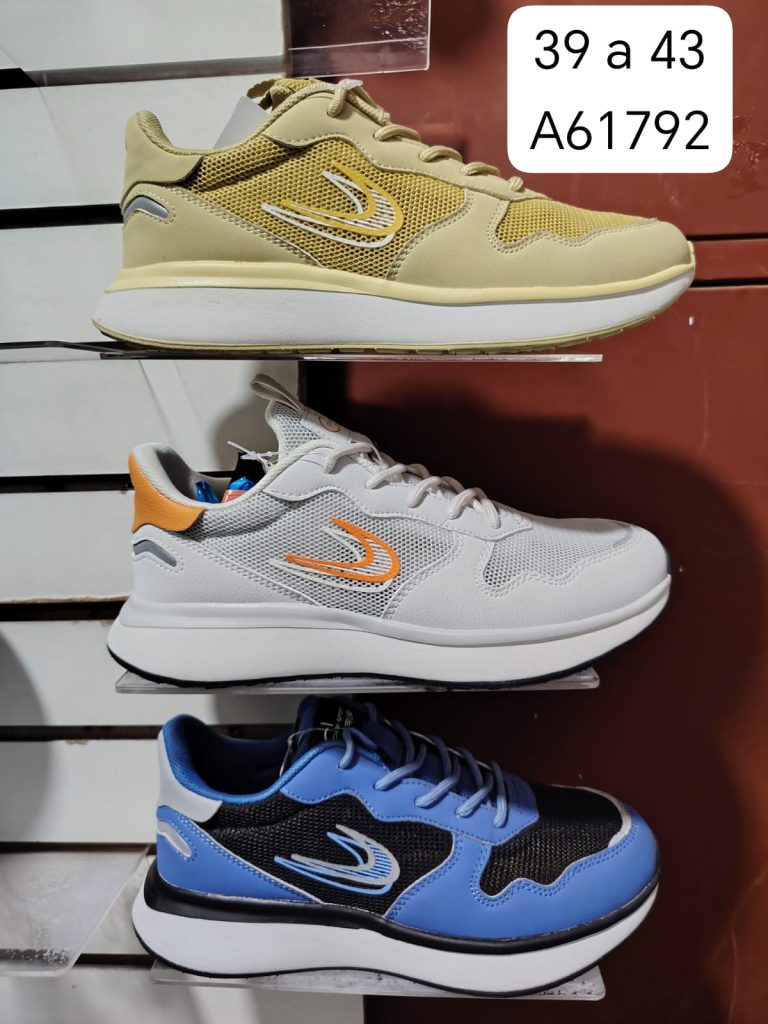 Zapatilla de hombre A61792